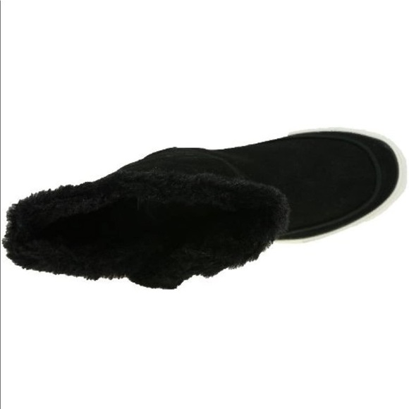 NIB Converse Chuck Taylor All Star Beverly Mid Boots Black Fur Classic Sneaker 6 - Picture 6 of 8